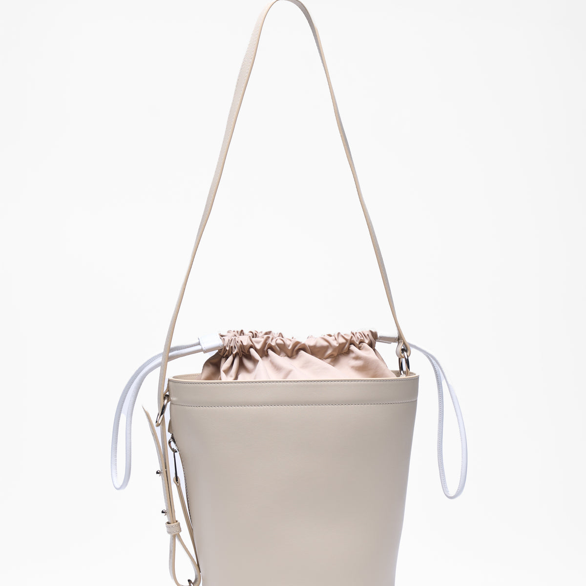 PAILBAG-BEACHSTONE-1.jpg?crop= 